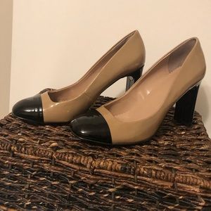 Tahari shoes